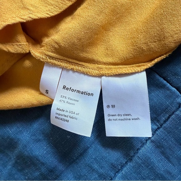 Reformation Top Crew Neck Yellow Mustard Blouse Size Small - Picture 6 of 9